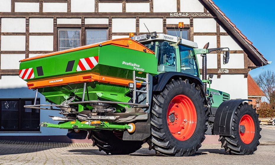 Amazone fertilizer spreader ZA-TS