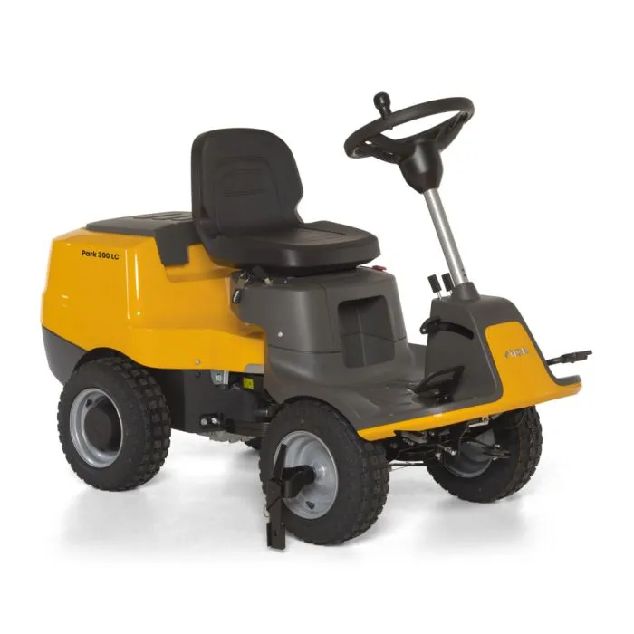 Stiga Park 300 LC front mower with 85 sq m mower deck – articulated steering, hydrostatic drive & mulching function
