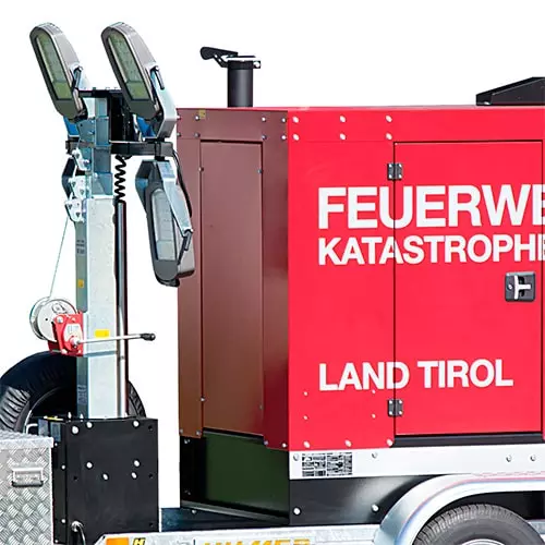 Feuerwehr, Löschfahrzeug, Brandbekämpfung, Katastrophenschutz, Rot