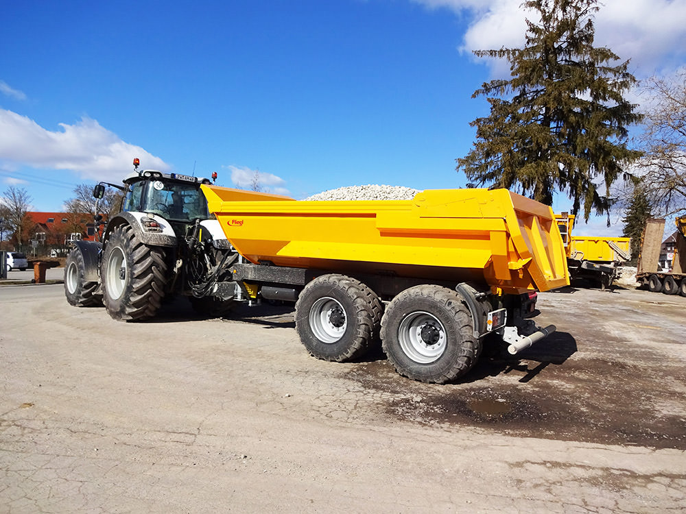 Fliegl Baumuldenkipper Stone Master  252