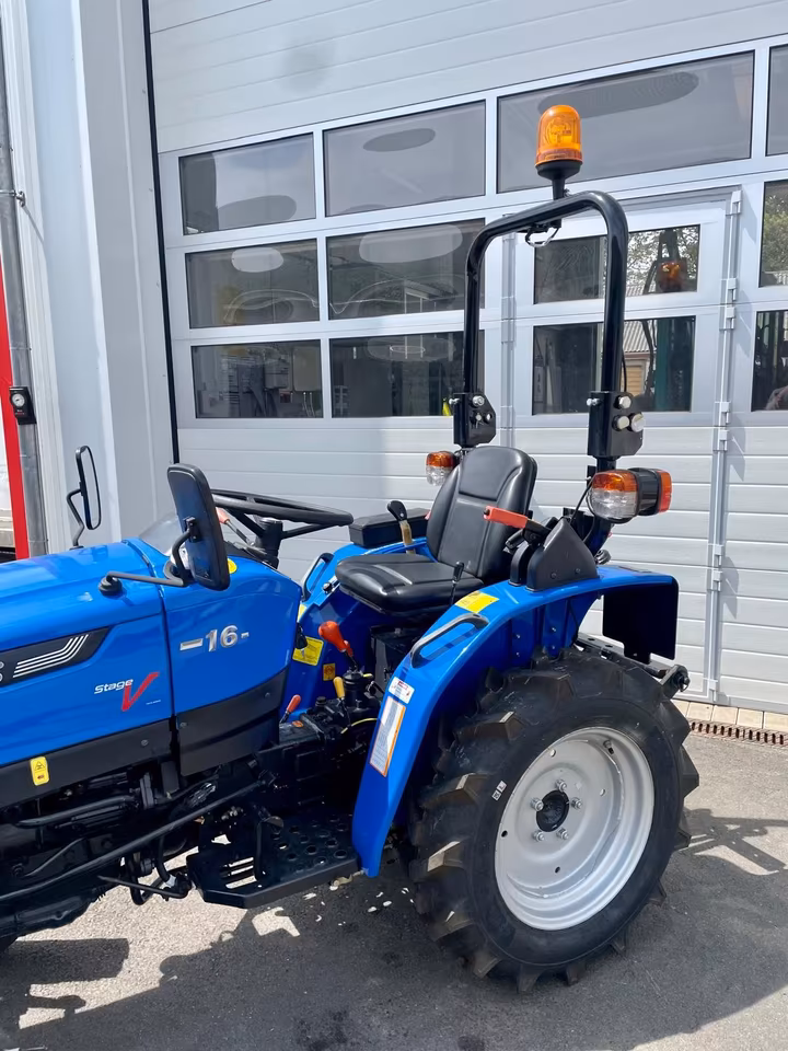 Solis 16 Traktor | Kompakter Allradtraktor 16 PS – robust, wendig & effizient