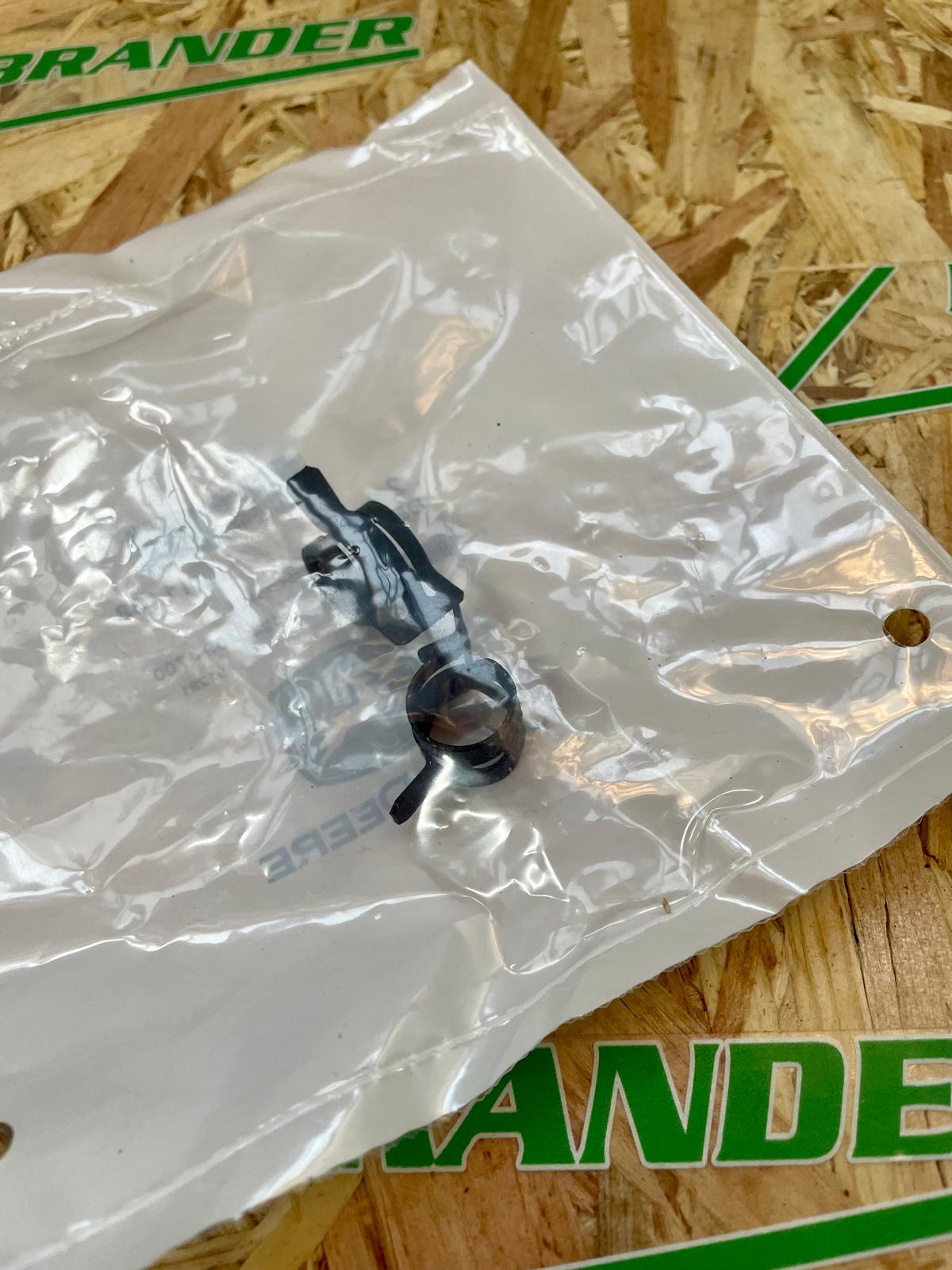 BL26001 John Deere Schlauchklemme - L211138