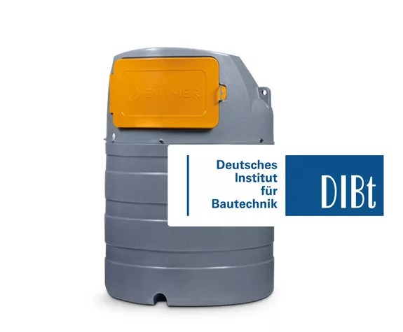 Tankanlage, Zisterne, Sammelbehälter, orange Deckel, Grauer Tank