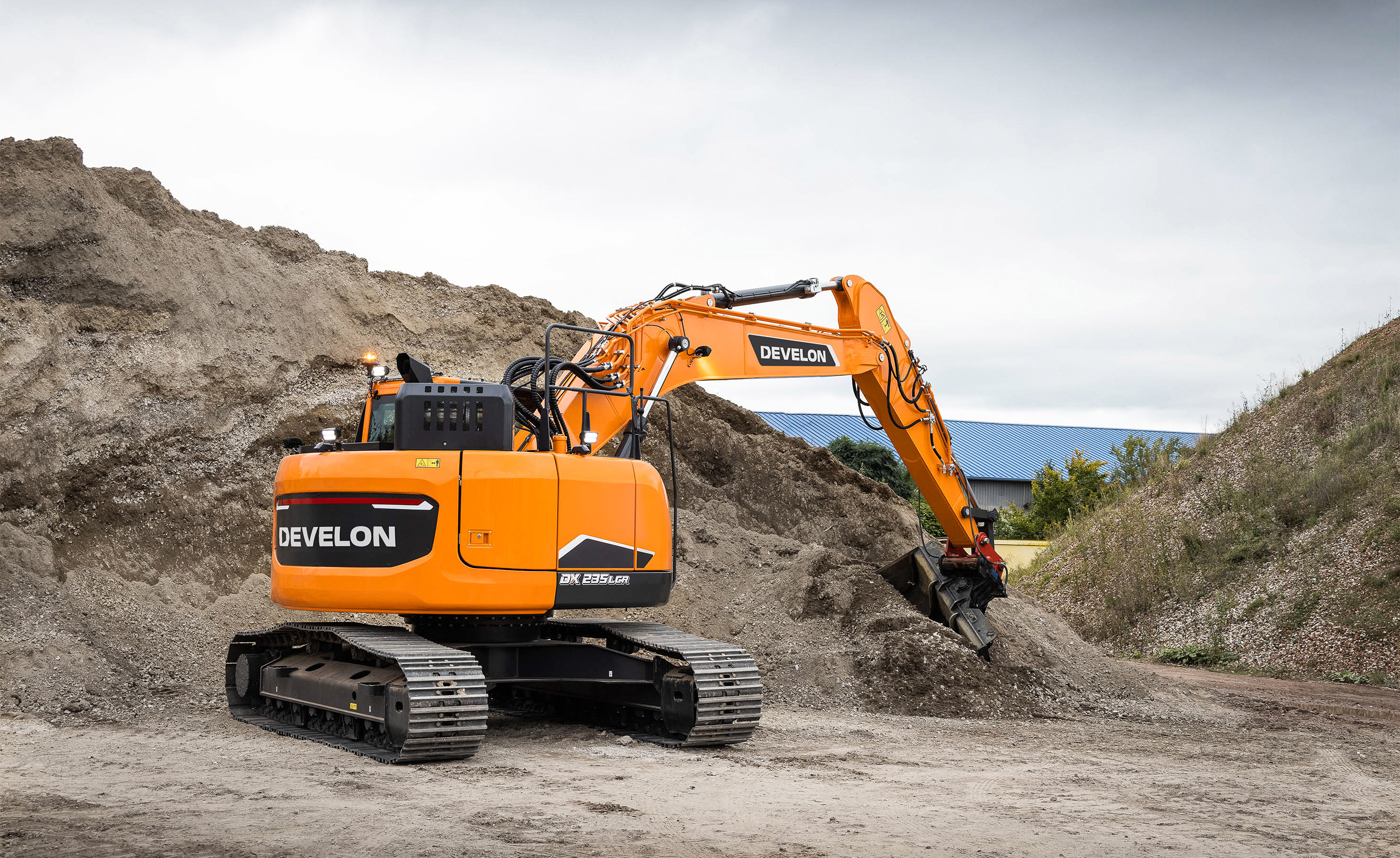 Raupenbagger Develon DX235LC-7