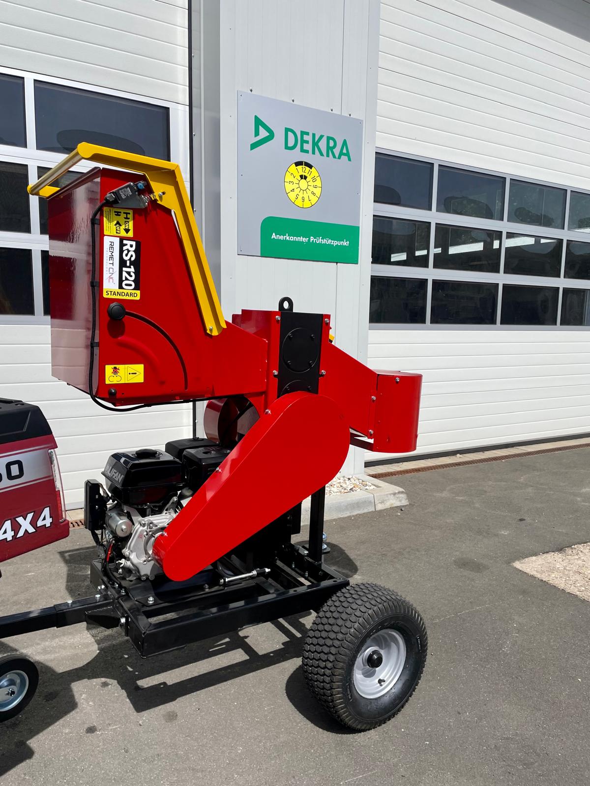 Remet CNC Holzhacker RS-120 Offroad – 15 PS Benzinmotor | Profi-Holzhacker 10 cm