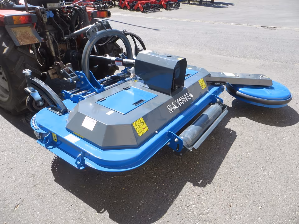 Solarparkmulcher 1,50 m hydraulisch – Zaunmäher mit Seitenmähscheibe & 3 Rotoren