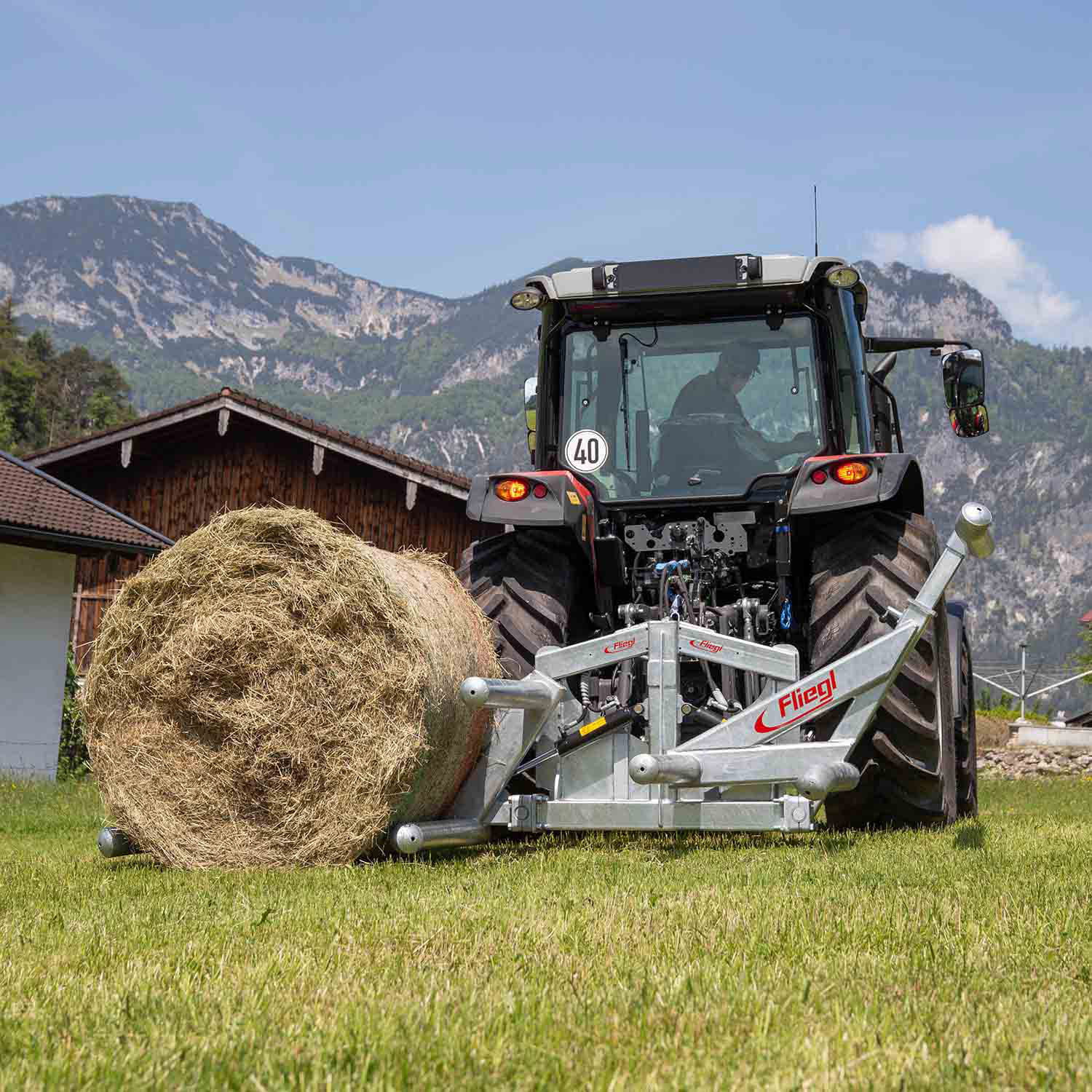 Fliegl Ballentransportgerät Schmetterling – 2 Rundballen | hydraulisch, verzinkt