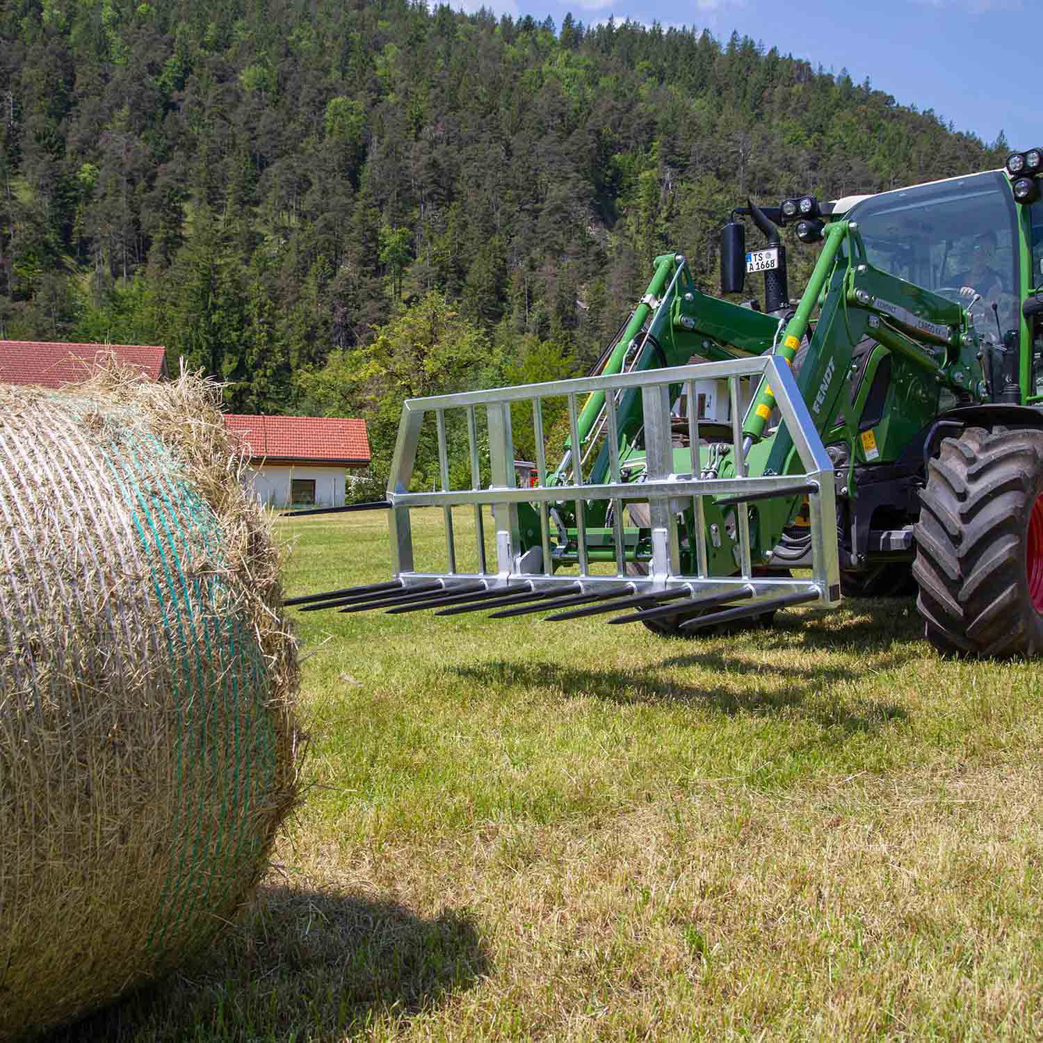 Fliegl Siliergabel Profi mit hoher Rückwand – Rad- & Teleskopladeraufnahme, verzinkt, inkl. Zinken