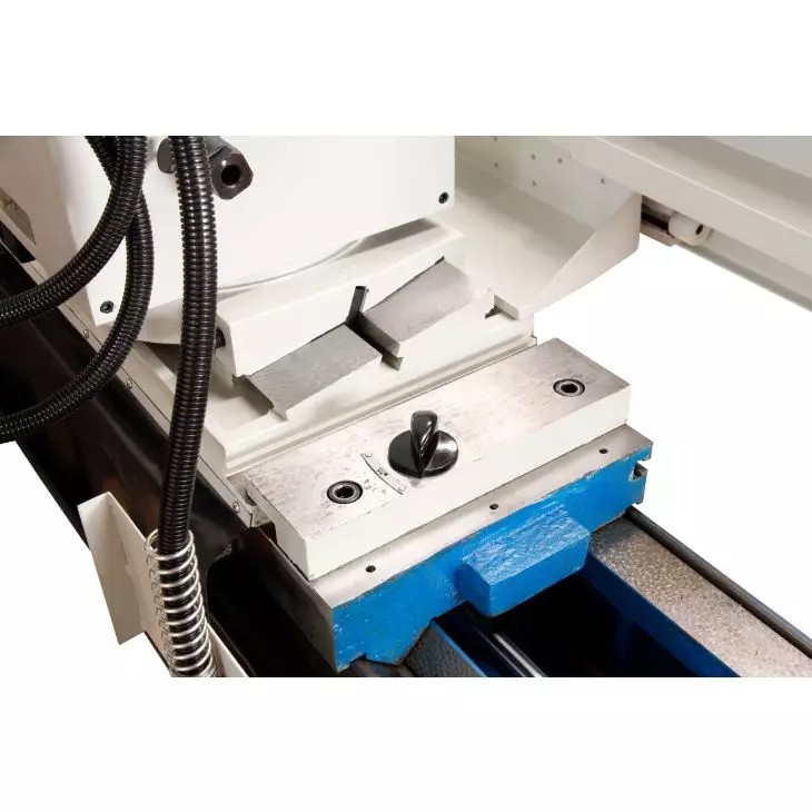 Elmag cylindrical grinding machine model CG 1500