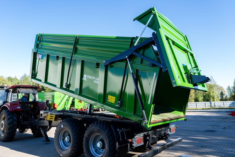 landwirtschaftsanhänger, kipper, grüner trailer, mulde, traktoranhänger
