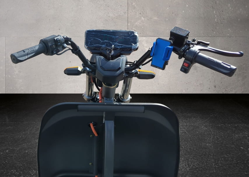 Cargo Runner Compact Rikscha – Elektrofahrzeug 25 km/h führerscheinfrei | Transport & Personenbeförderung