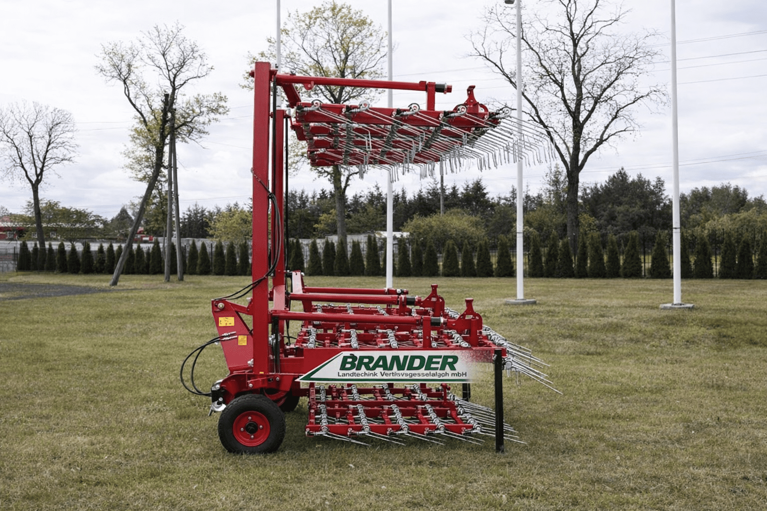 Wiesenstriegel 3000 mm – Grünlandstriegel mit 5 Reihen Federzinken