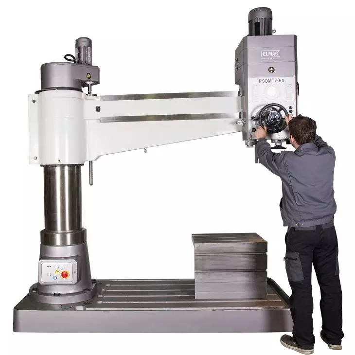 Elmag Radial Säulenbohrmaschine mit 4.000 W, 16 Drehzahlstufen und 1.600 mm Spindelausladung