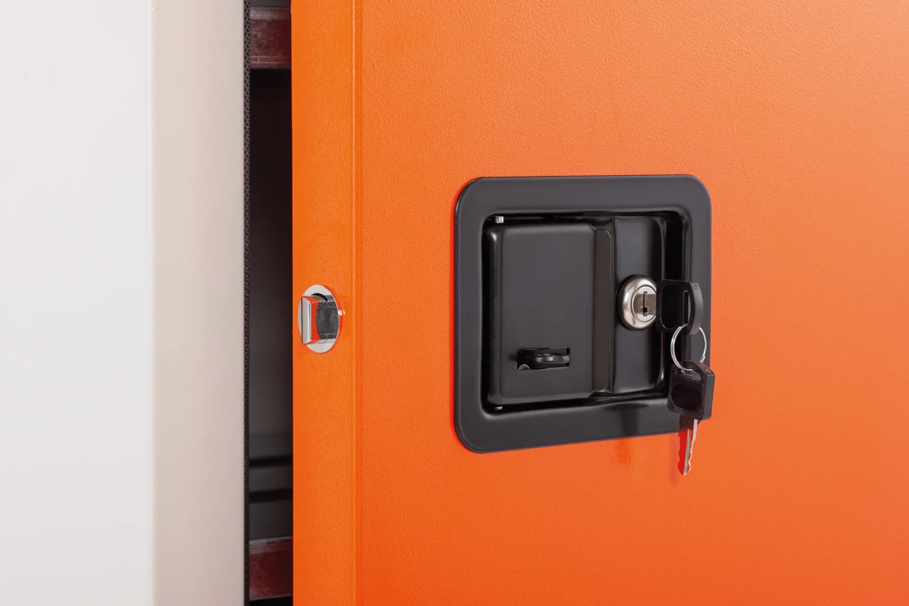 CEMO Akku-Lagerschrank für Lithium-Akkus – 1650 × 600 × 460 mm, 3 Fachböden, abschließbar