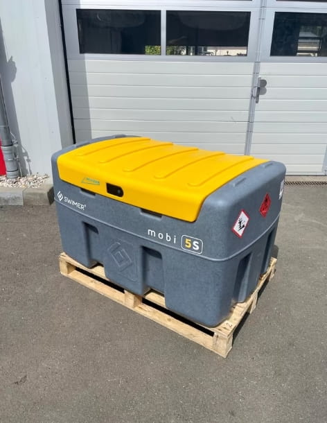 mobile 5s, fuel tank, container, yellow lid, plastic tank