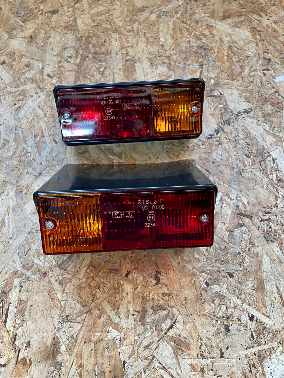 BL22126 Rückleuchtensatz - passend zu Deutz-Fahr Serie 06