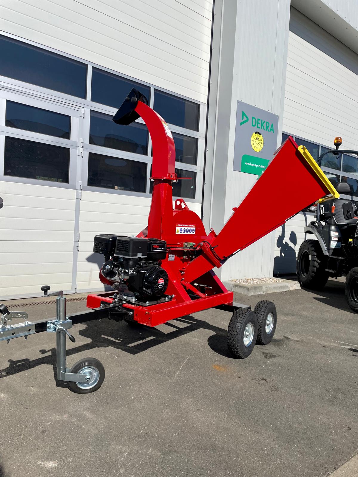 Remet RTS630 wood chipper, petrol engine, off-road – 100 mm disc chipper