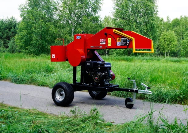 Remet CNC Holzhacker RS-120 Offroad – 15 PS Benzinmotor | Profi-Holzhacker 10 cm