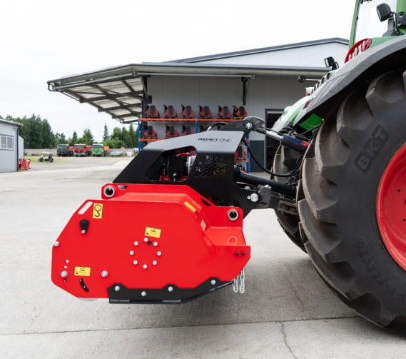 Remet CNC Schlegelmulcher 2,50 m PRO – Profi Mulcher mit Seitenverschiebung für Traktor Kat. 3