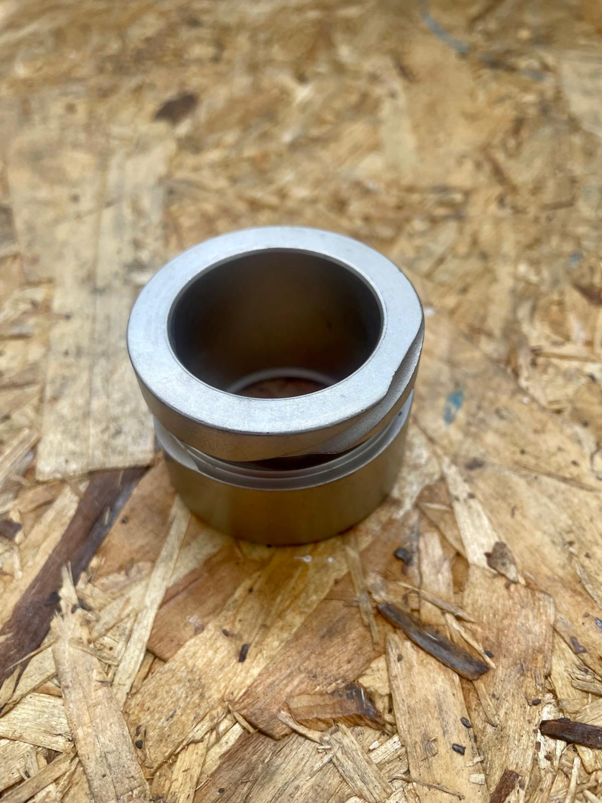 BL21442 Merlo Buchse - 63400, 063400