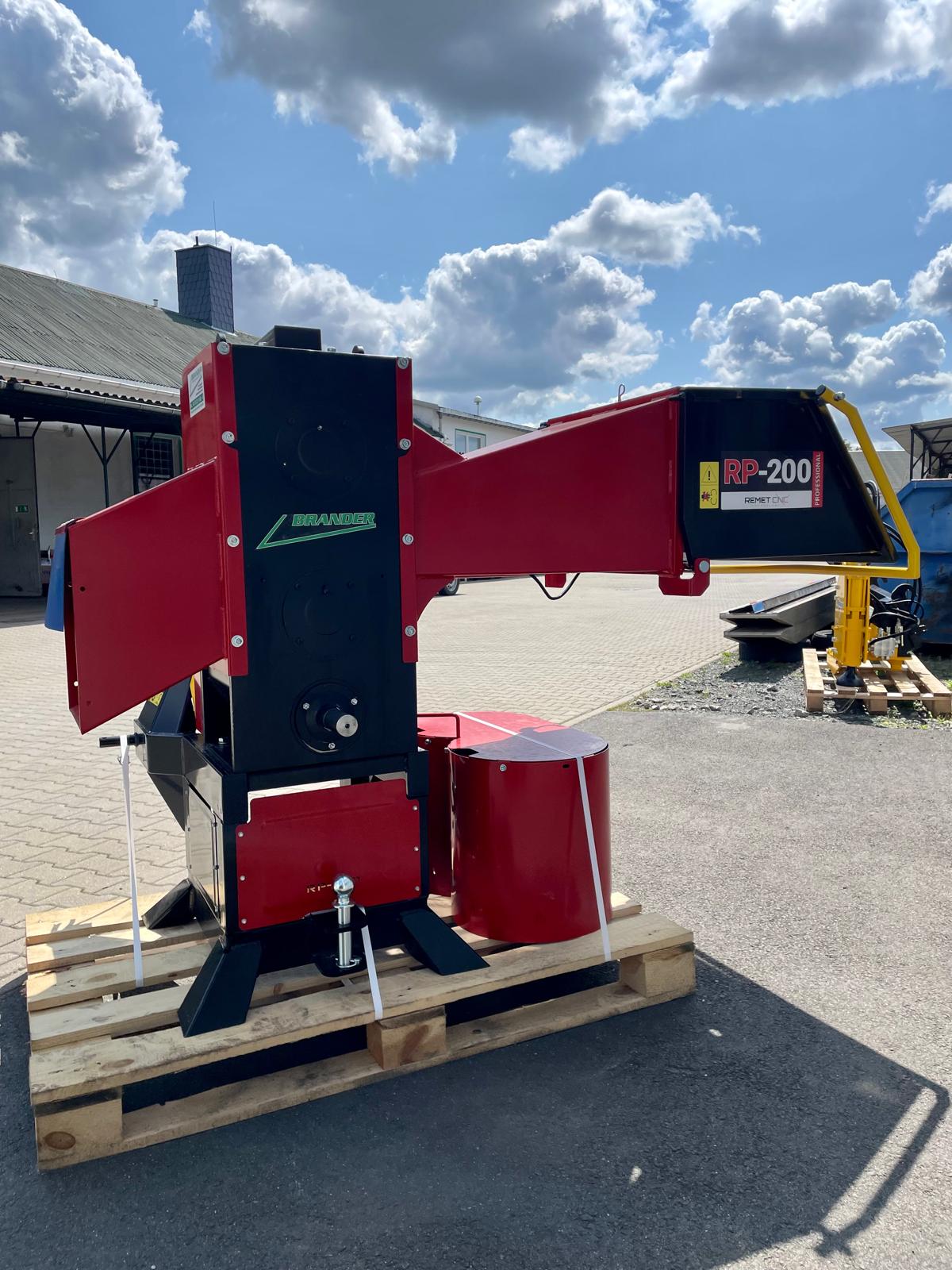 Remet CNC Holzhacker RP200 Zapfwelle | RED DRAGON Profi-Holzhacker bis 160 mm