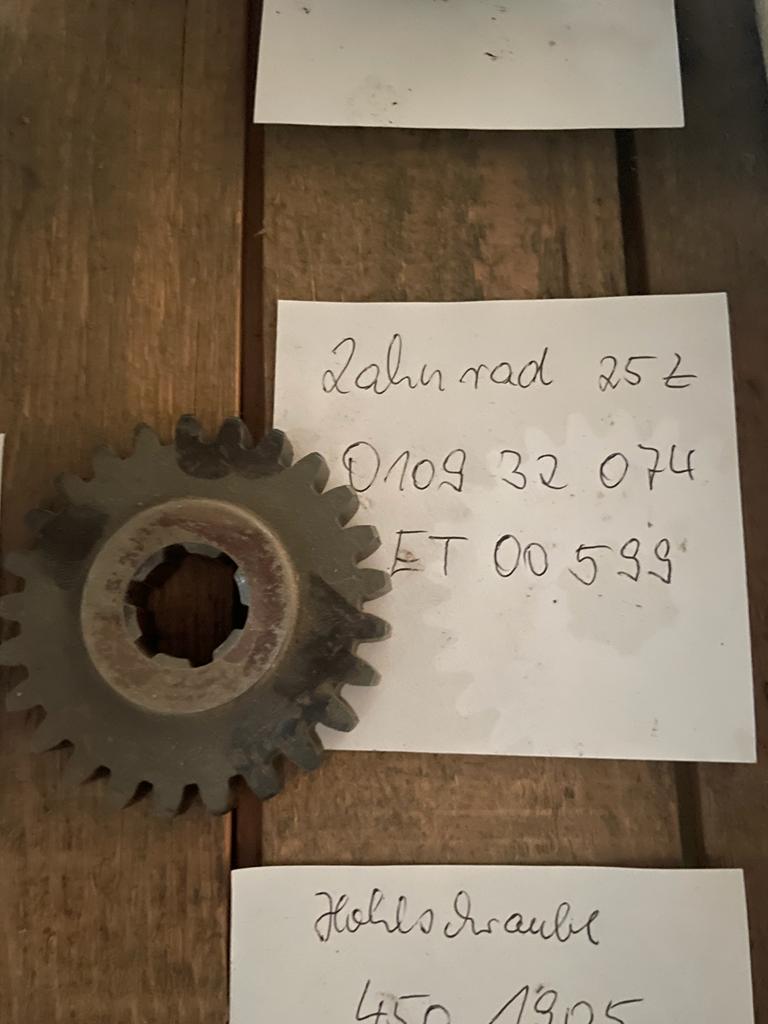 ZAHNRAD 25Z 0109 32 074 ET00599 ZAHNRAD 25Z 0109 32 074