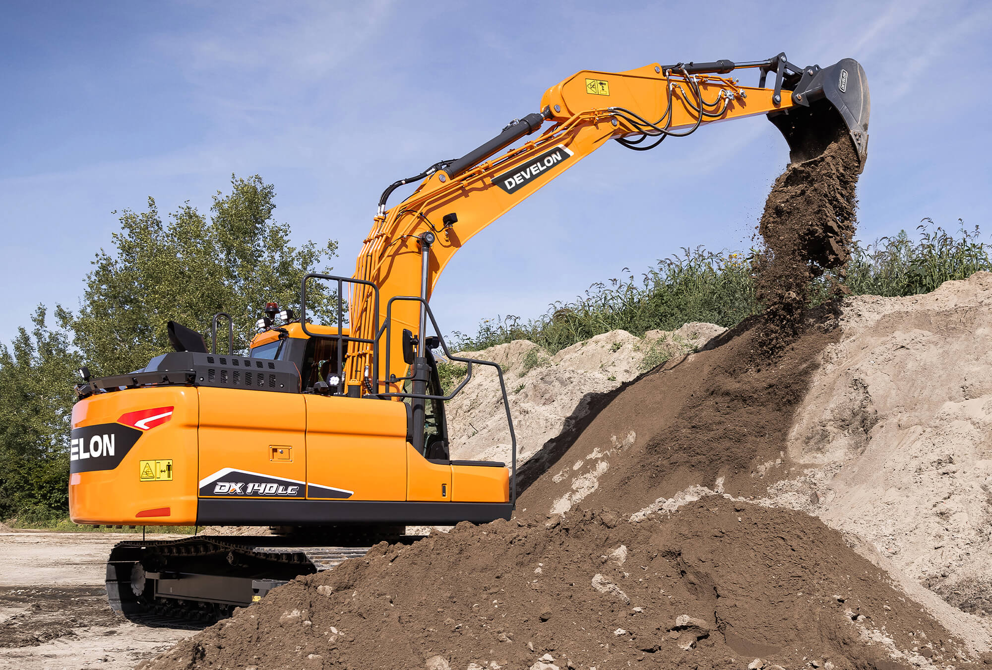 Raupenbagger Develon DX140LC-7