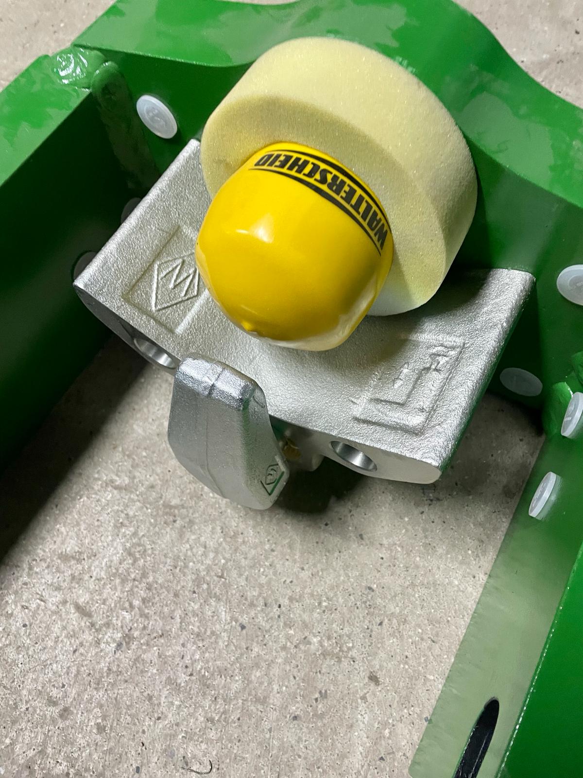 Walterscheid hitch - compatible with John Deere