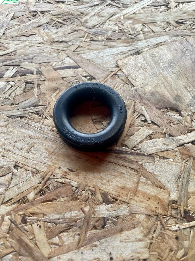 ET03490 MTS Buchse Kabeldurchführung