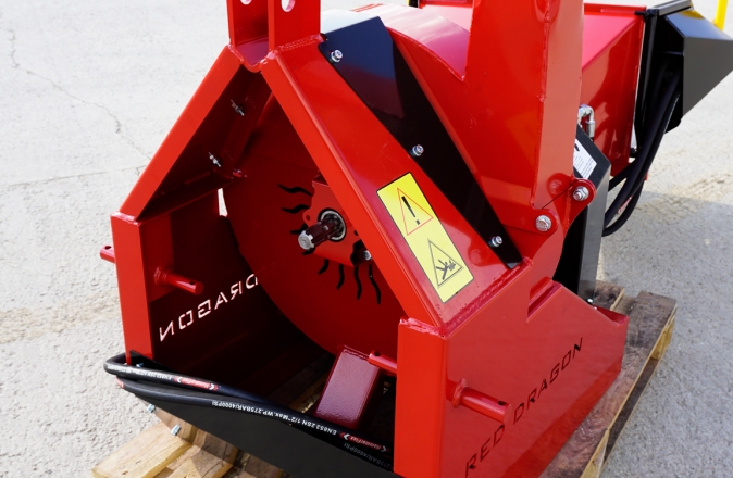 Remet RT-690R wood chipper – disc chipper with hydraulic feed rollers for wood up to 13 cm