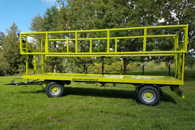 Conow Ballentransportwagen BTW 18 V9 – 18 t Ballenwagen mit hydraulischer Arretierung