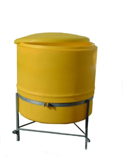 EMP Standzisterne 500 Liter auf Metallfüßen – Vertikaler PEHD Tank mit Vollöffnung & verzinktem Rahmen