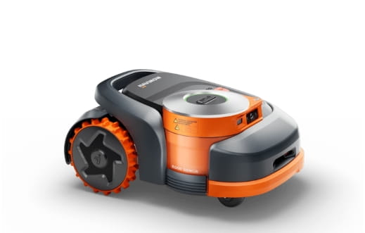 Segway Navimow H210E robotic lawnmower – LiDAR & RTK precision lawnmower for lawns up to 1,000 m²