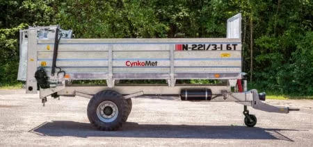 Cynkomet Miststreuer 6.000 kg, hydraulischer Förderer, 4 Vertikalwalzen