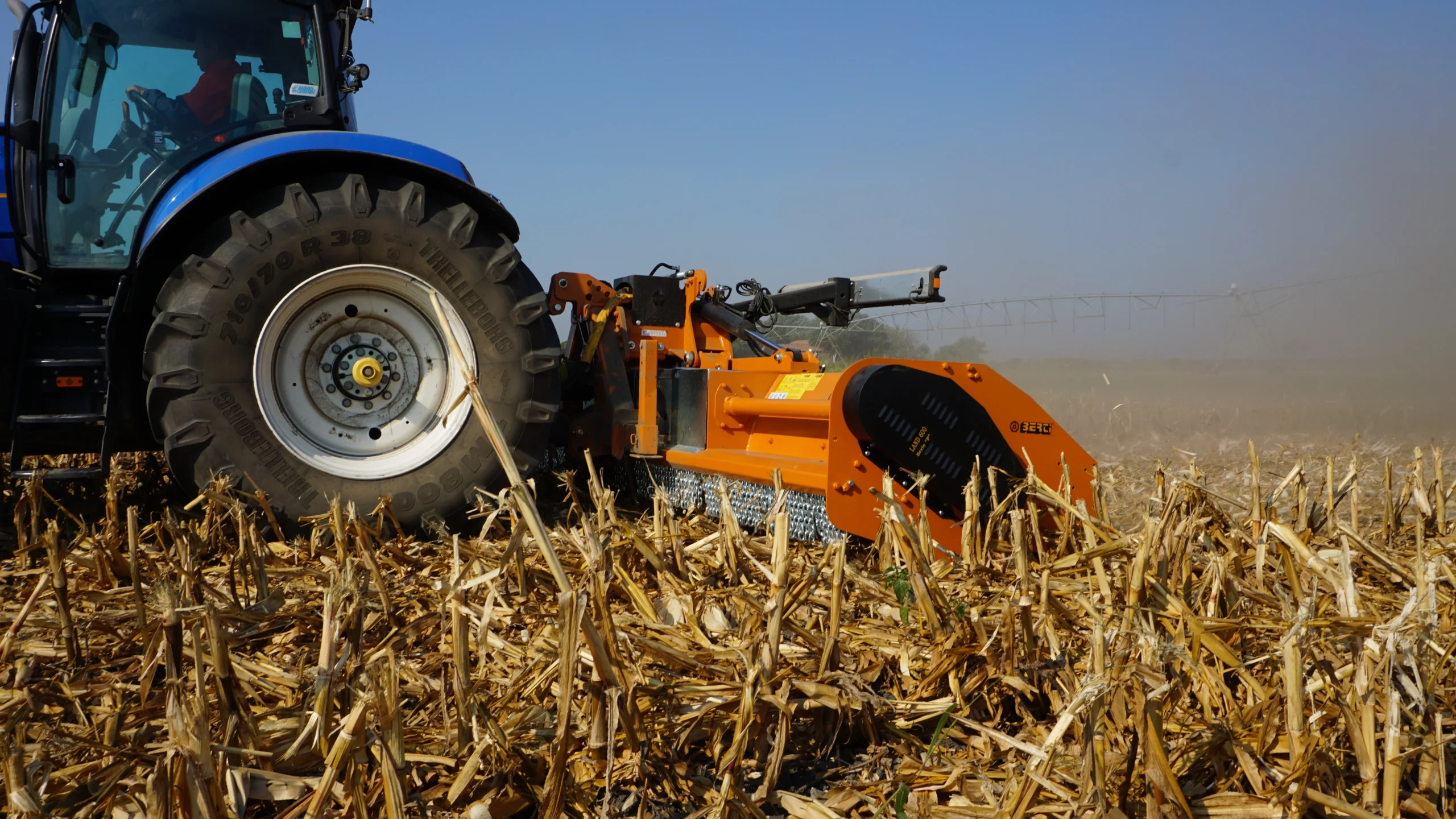 Traktor, Reifen, Orangene Anbauvorrichtung, Ernte, Feld