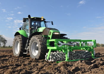 Bomet Titanium Tooth Roller