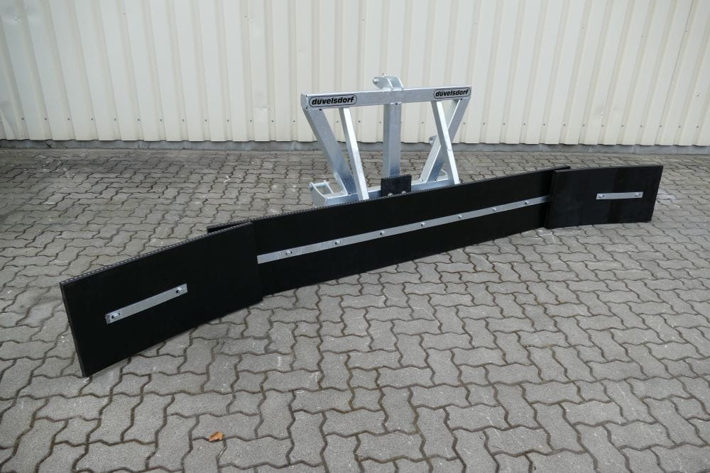 Düvelsdorf Gummischieber 3,60m - Euroaufnahme / KAT 2 / Gabelzinkenaufnahme