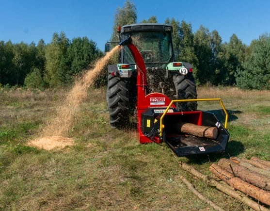 Remet RT-720R Wood Chipper – Professional disc chipper with hydraulic feed rollers | 170 mm wood thickness