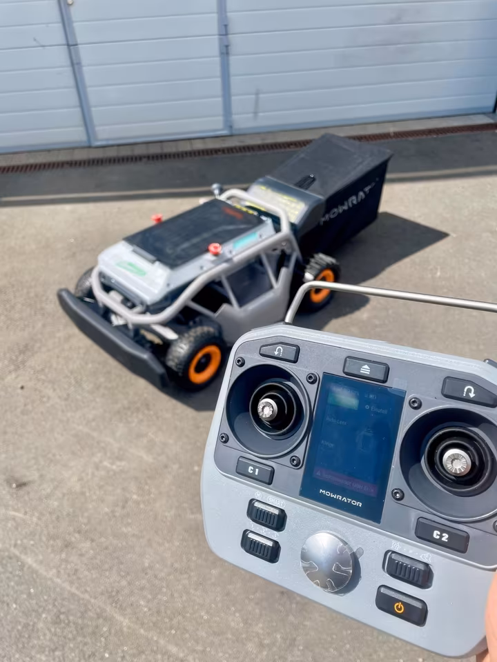 a754c3fb-e31b-4d2f-b7ee-41c382ebd46b