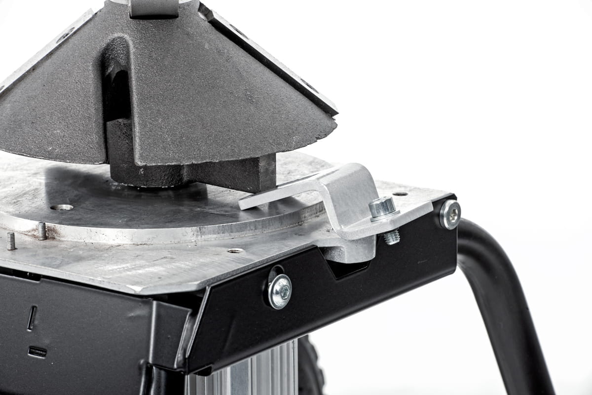 Elektra Beckum Gartenhäcksler – Profi Häcksler mit 5,5 kW & Kegelkopf-Schneidsystem