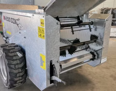 Cynkomet Miststreuer 800 kg Nutzlast, verzinkt, mit Differenzial