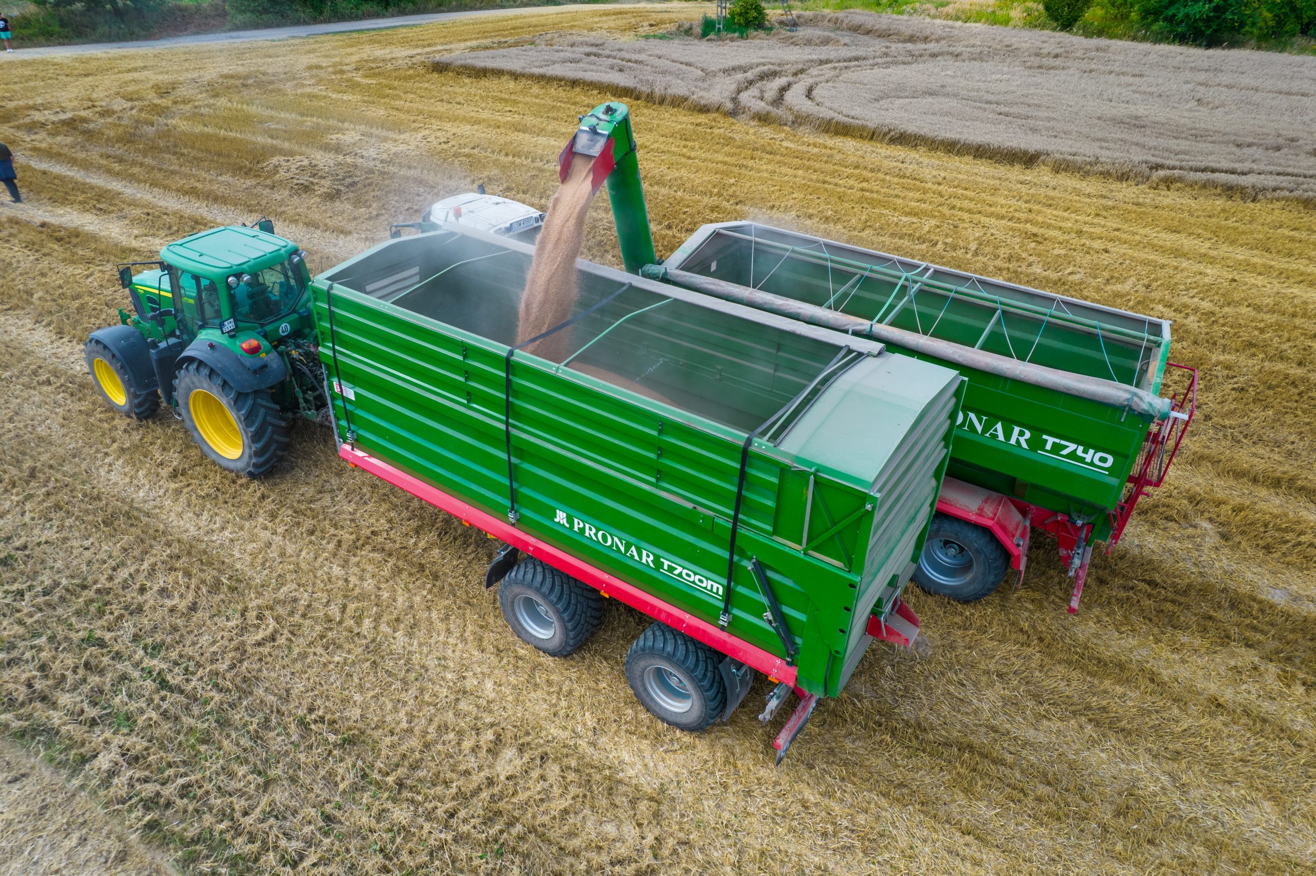 tractor, Feldmaschinen, Ernter, Getreidewagen, grüner Anhänger
