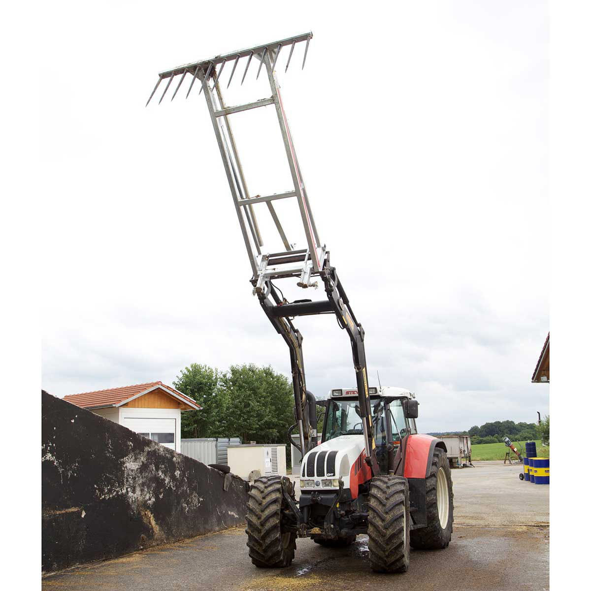 Fliegl Silopratze 2250 mm verzinkt – Rad-/Teleskopladeraufnahme | Profi-Silageentnahme