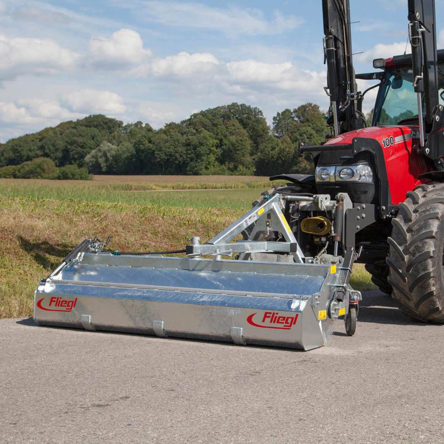 Fliegl Kehrmaschine 2300 mm schwenkbar Dreipunktaufnahme verzinkt mit Sammelwanne