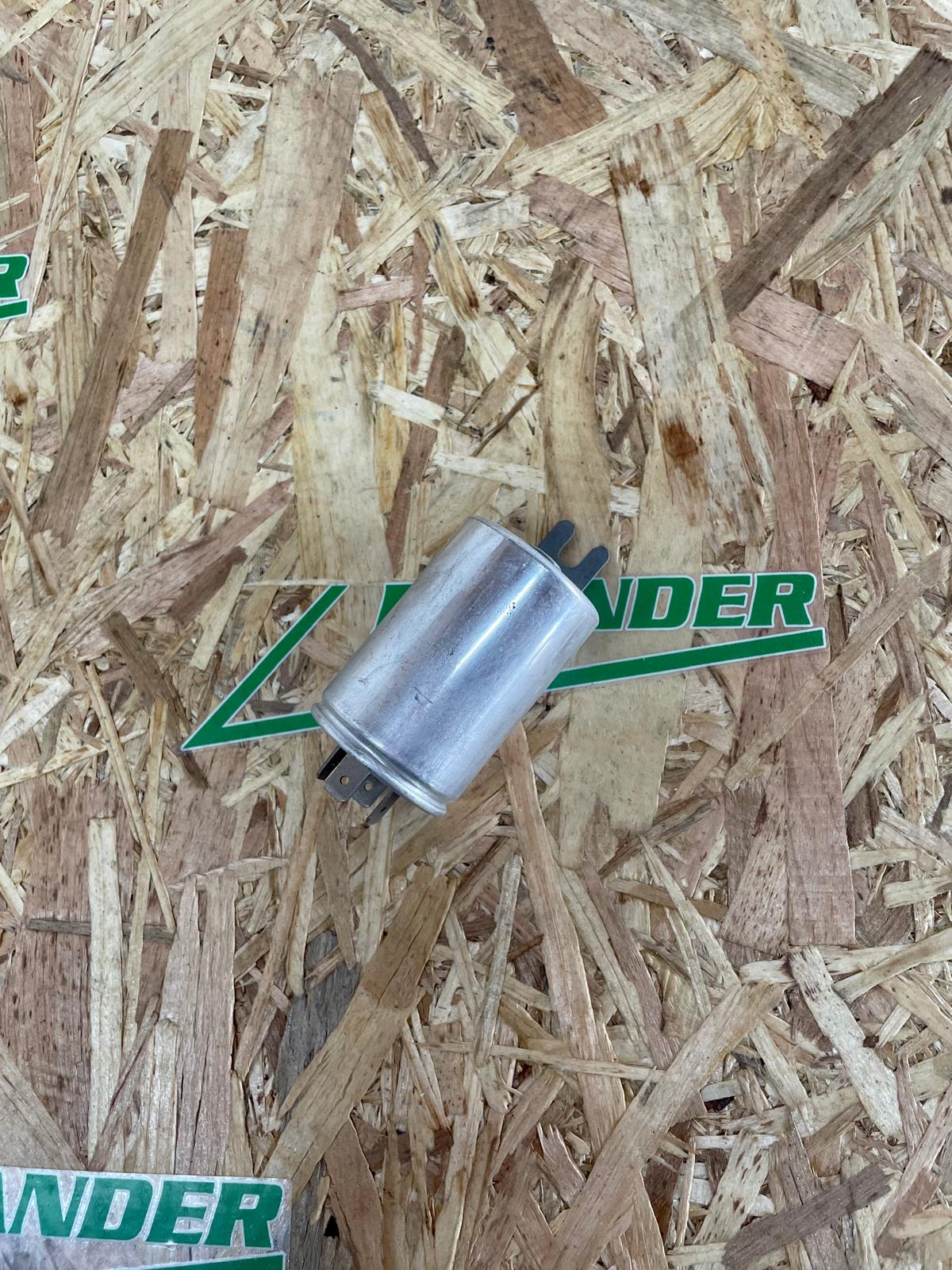 Blinkgeber 24 V 8583.15/30 3x21 W + 1x21 W