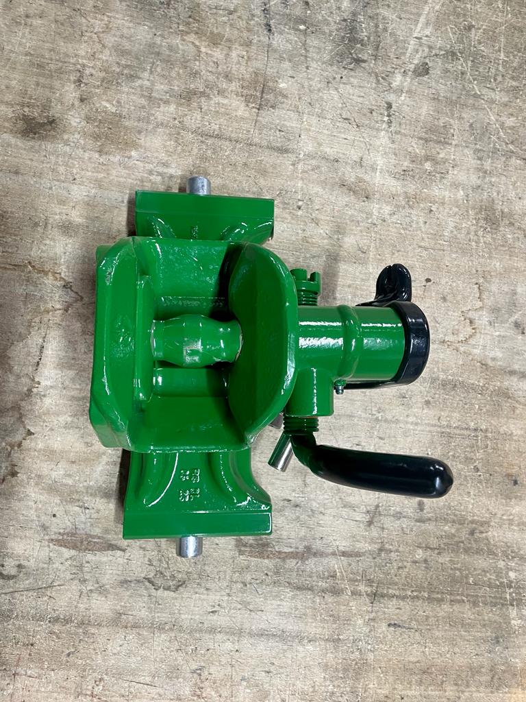 BLET74108 Sauermann Anhängerkupplung  - passend zu John Deere AL222034 / 711170011