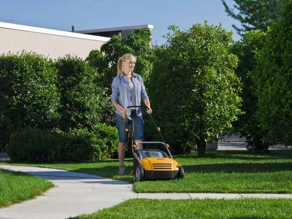 BL24397 Elektro Vertikutierer Stiga SV 213 E - Modell 2025