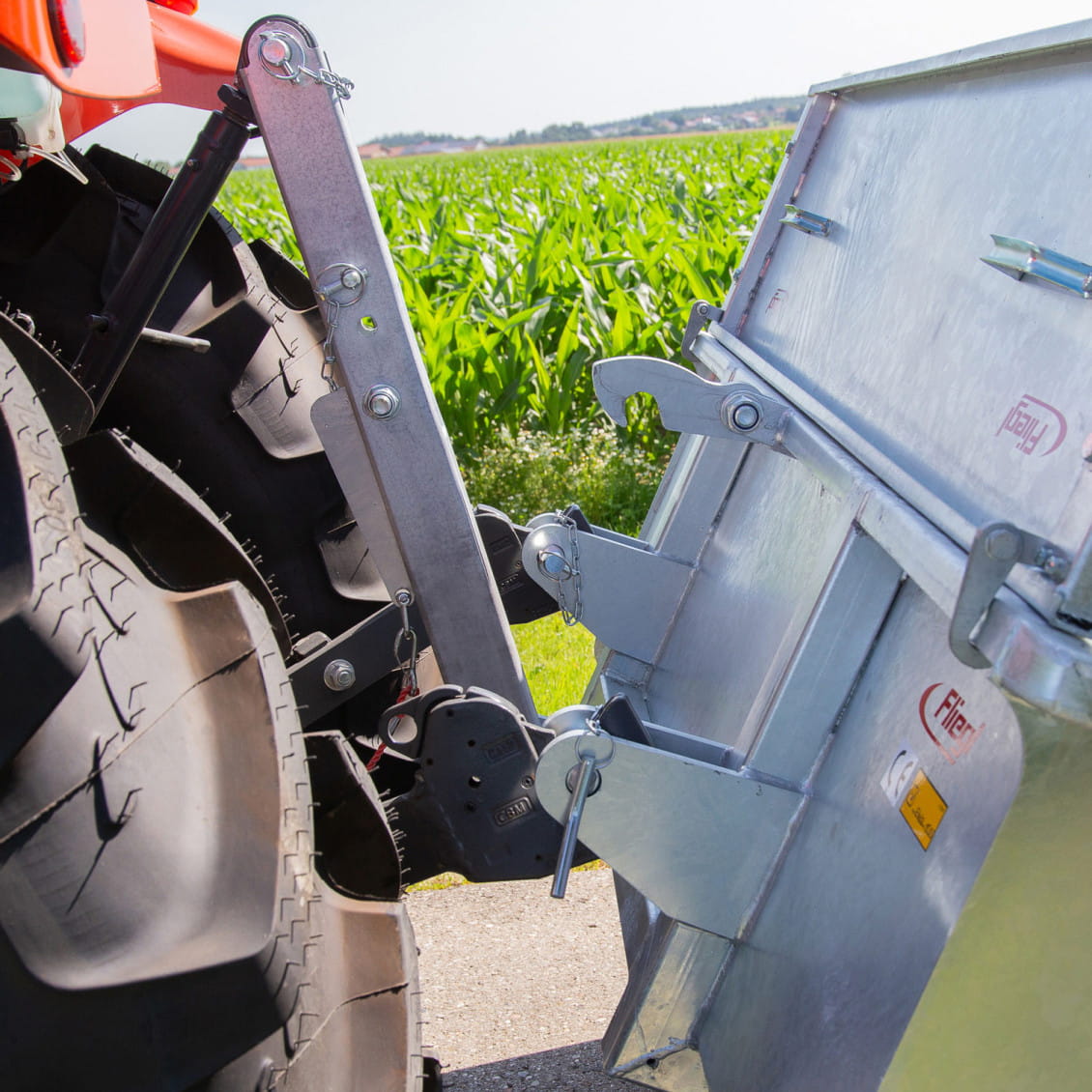 Fliegl Heckschaufel 1200 mm verzinkt | 0,70 m³ Volumen | Dreipunktaufnahme | Profi Transport- & Kippschaufel
