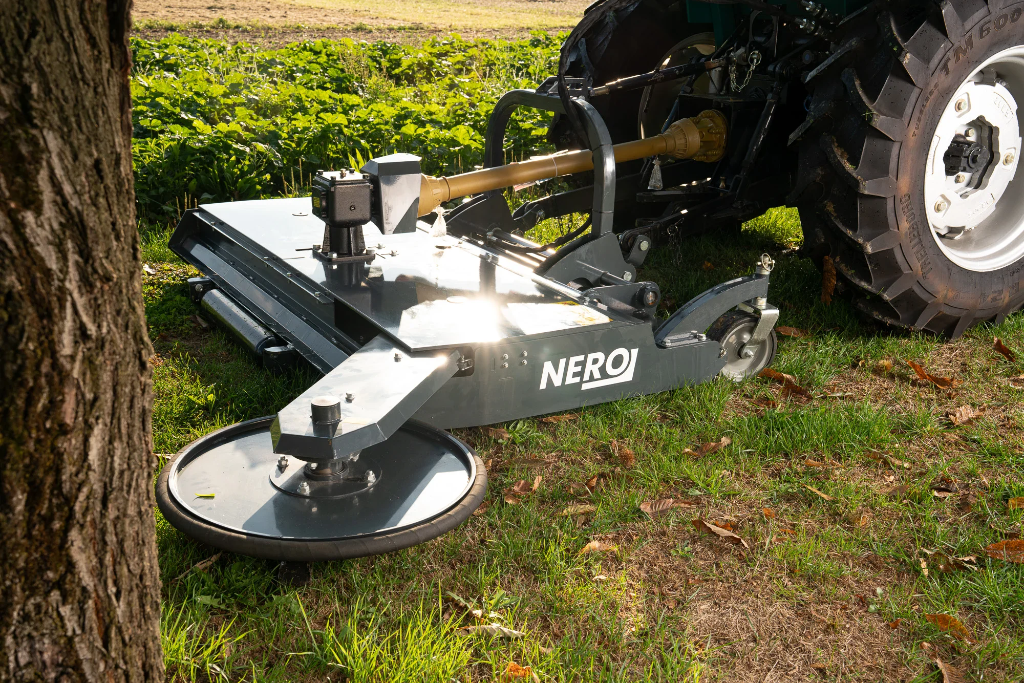 Sichelmähwerk Nero 180 cm mit Seitenauslenkung | Mähwerk ab 40 PS
