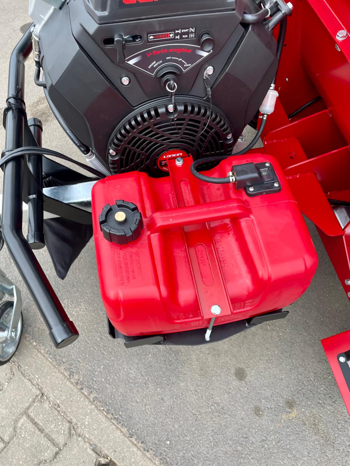 BRUGGER HX14 wood chipper with petrol engine - road legal